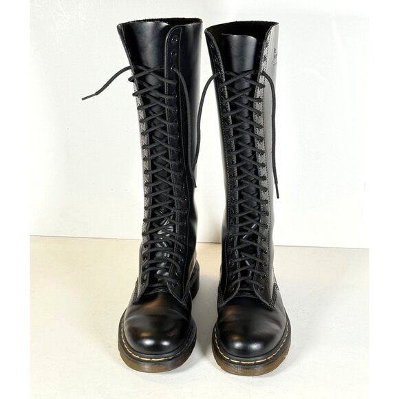 Dr. Martens 11300 Black Leather Tall Combat Boots 20 Eyelet Unisex - Picture 2 of 15